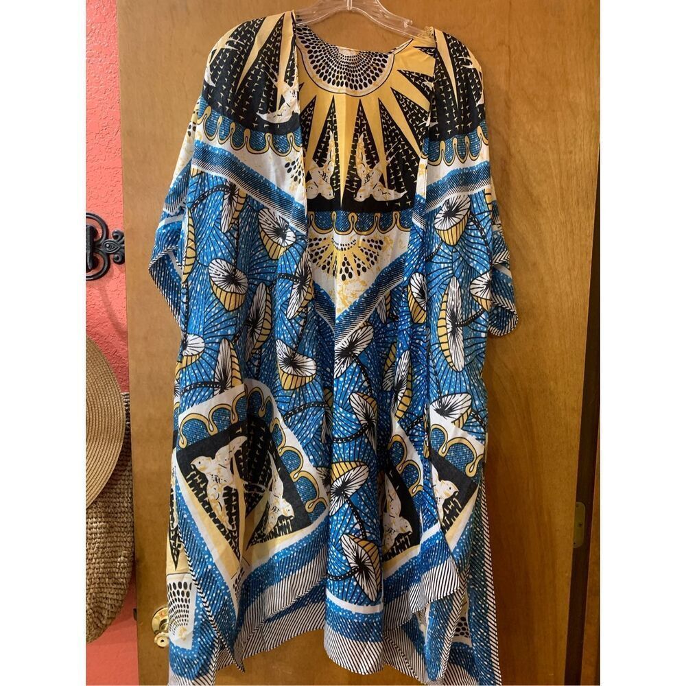 Blue and Yellow Kimono #sunburst #mushrooms #birds